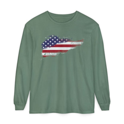 On the front of this super soft unisex long sleeve t-shirt is a vintage image of the United States of America Flag that looks like it has been scratched onto the shirt, this long sleeve tee is perfect for the 4th of July and patriotic individuals.