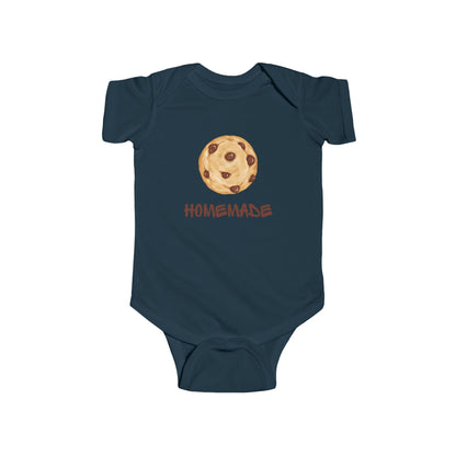 This adorable custom super soft baby onesie that features an image of a chocolate chip cookie in the middle with the word 'homemade' in brown writing underneath the image.
