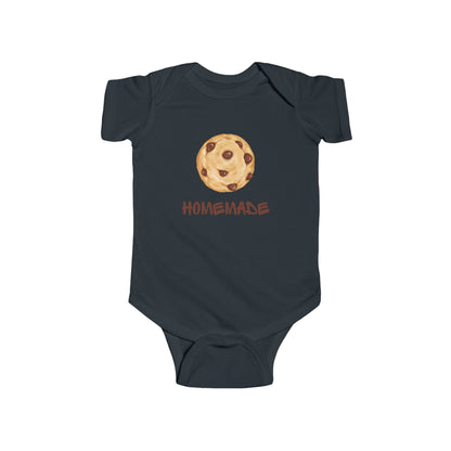 This adorable custom super soft baby onesie that features an image of a chocolate chip cookie in the middle with the word 'homemade' in brown writing underneath the image.